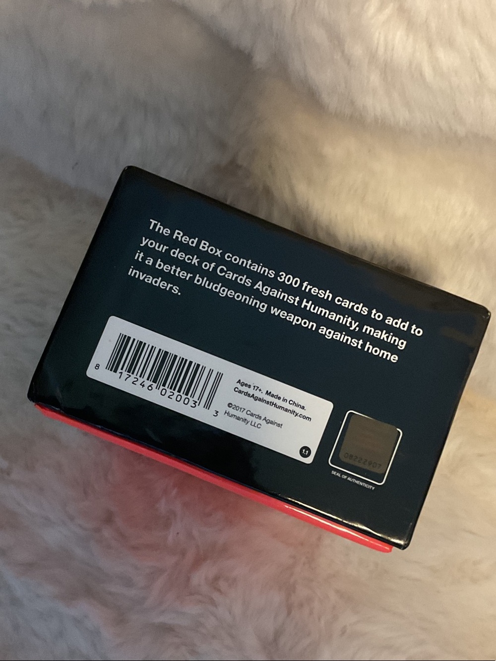 Cards Against Humanity Red Box Edition - Picture 2 of 6
